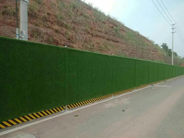 你知道草坪圍擋有哪些作用嗎？